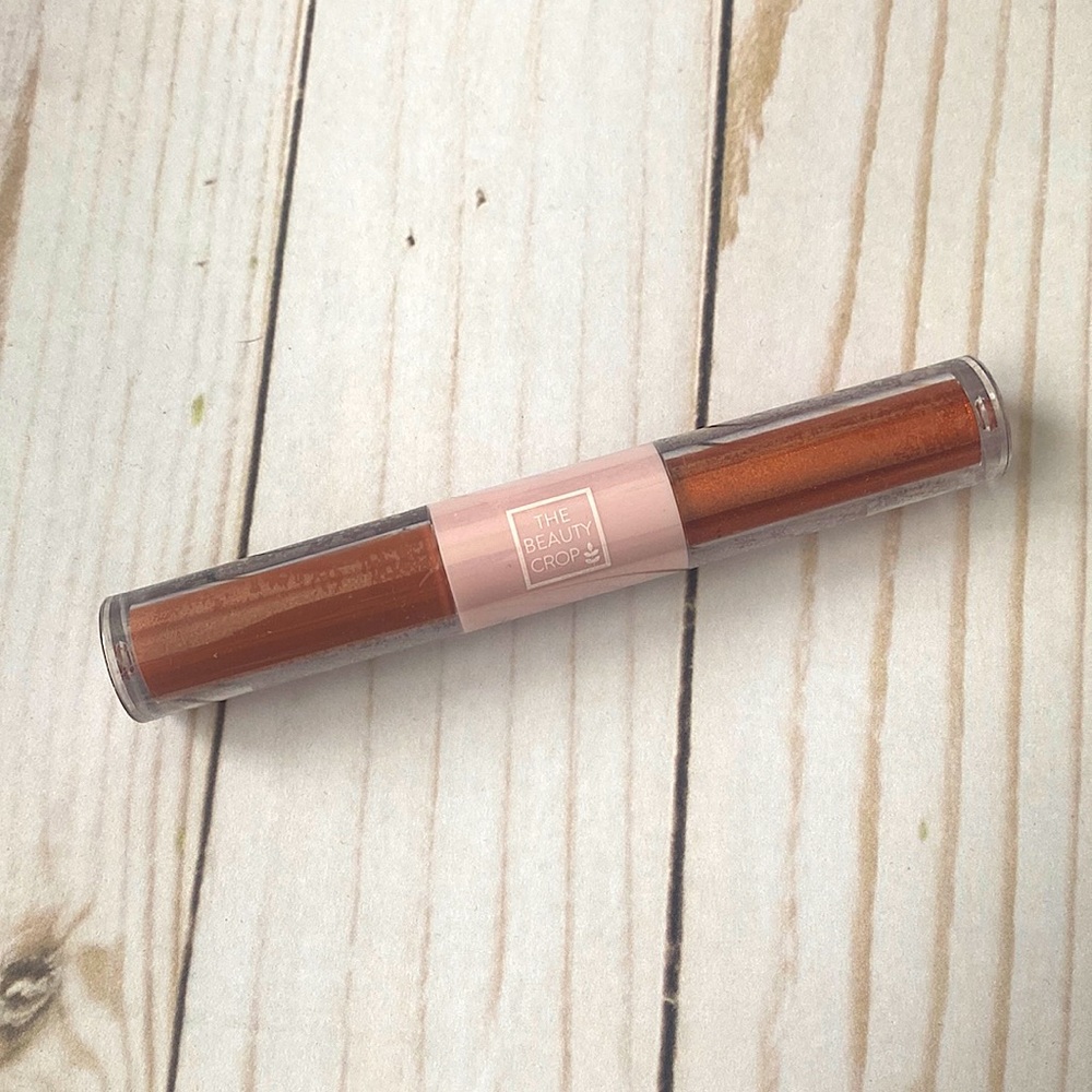 The Beauty Crop liquid eyeshadow duo in cinnamon and fudge